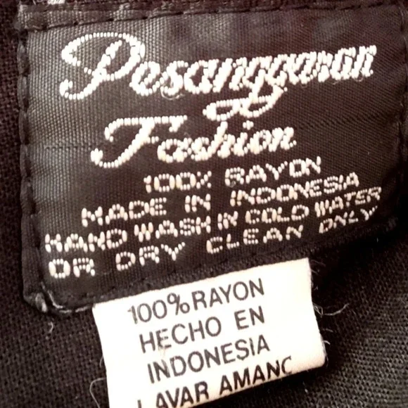 Exquisite Batik Beaded Jacket EUC ❤️ - Picture 15 of 16